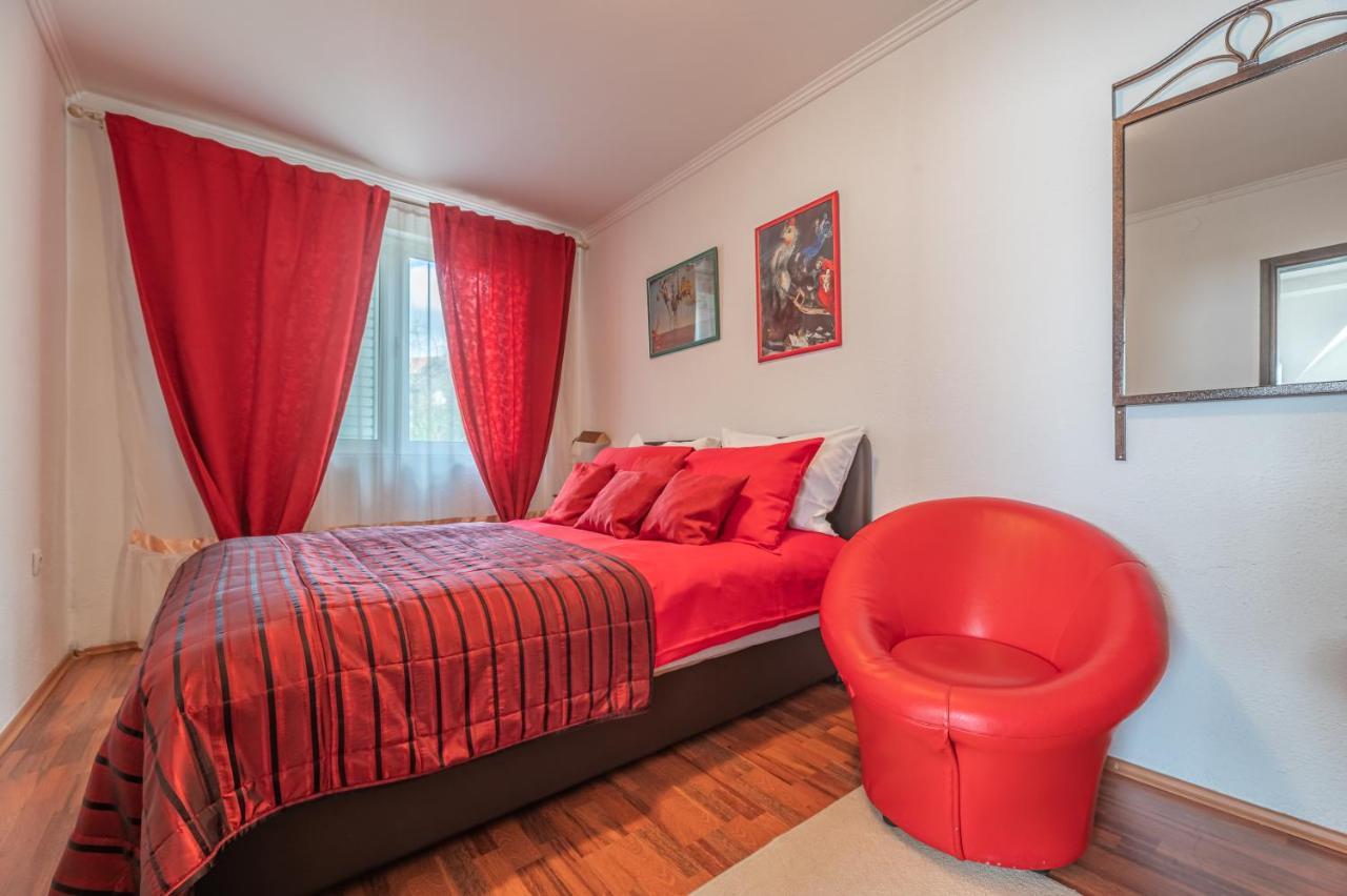 Frile Apartments Нікшич Екстер'єр фото