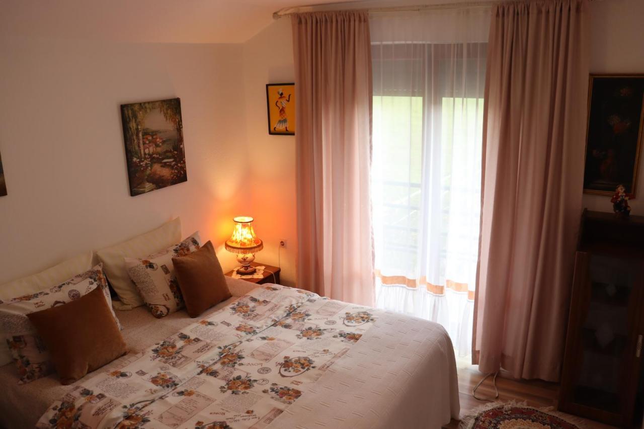 Frile Apartments Нікшич Екстер'єр фото