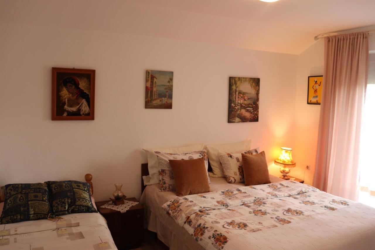 Frile Apartments Нікшич Екстер'єр фото